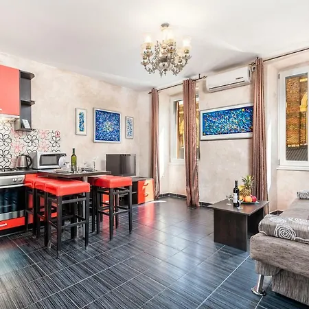 Paulina Apartment *